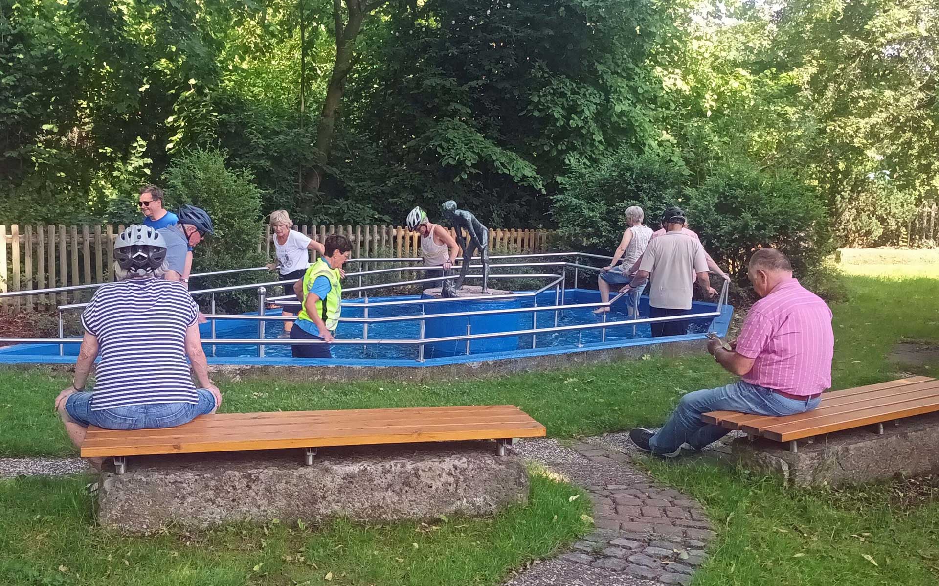 Tretbecken bei der Fahrradtour